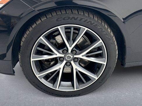 Used 2018 Volvo S90 T5 Momentum w/ Momentum Plus Package image 23