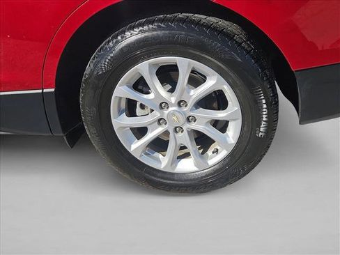 Used 2019 Chevrolet Equinox LT image 6