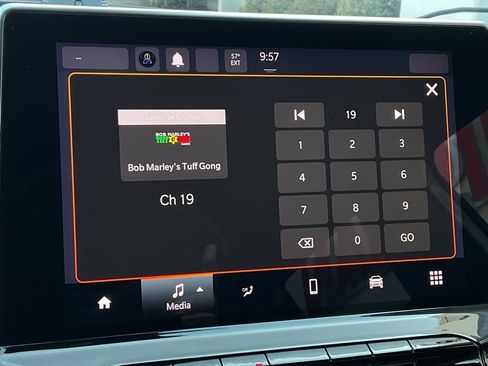 Used 2023 Jeep Compass Latitude image 29