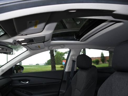 Used 2024 Honda Accord EX image 38