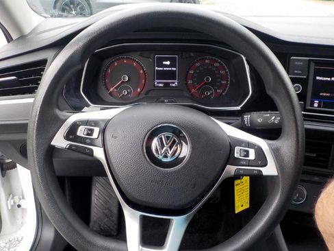 Used 2019 Volkswagen Jetta S w/ Driver Assistance Package image 10