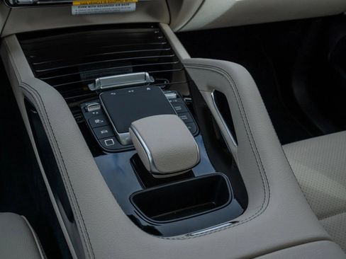 New 2026 Mercedes-Benz GLE 450 4MATIC image 25