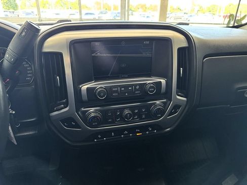 Used 2016 GMC Sierra 1500 SLE w/ SLE Value Package AWD/4WD image 21