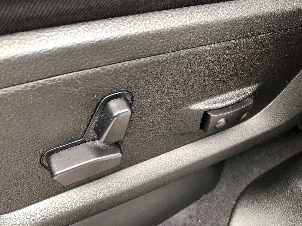 Used 2026 RAM 2500 Laramie AWD/4WD image 26