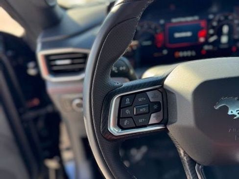 Used 2025 Ford Mustang Premium image 16