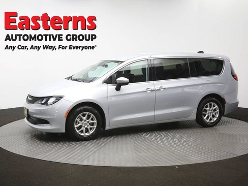 Used 2023 Chrysler Voyager LX FWD image 58