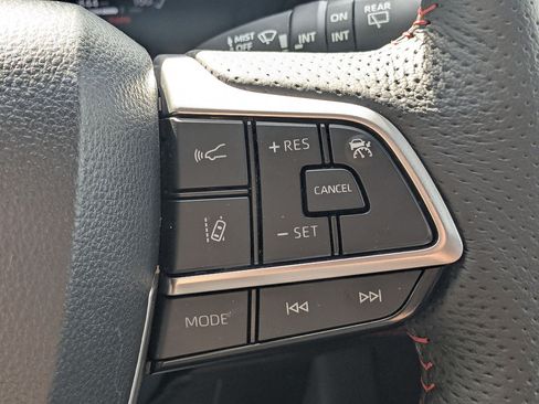 Certified 2026 Toyota Sienna XSE FWD image 18