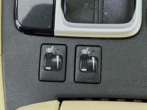 Certified 2017 Toyota Highlander XLE AWD/4WD image 20