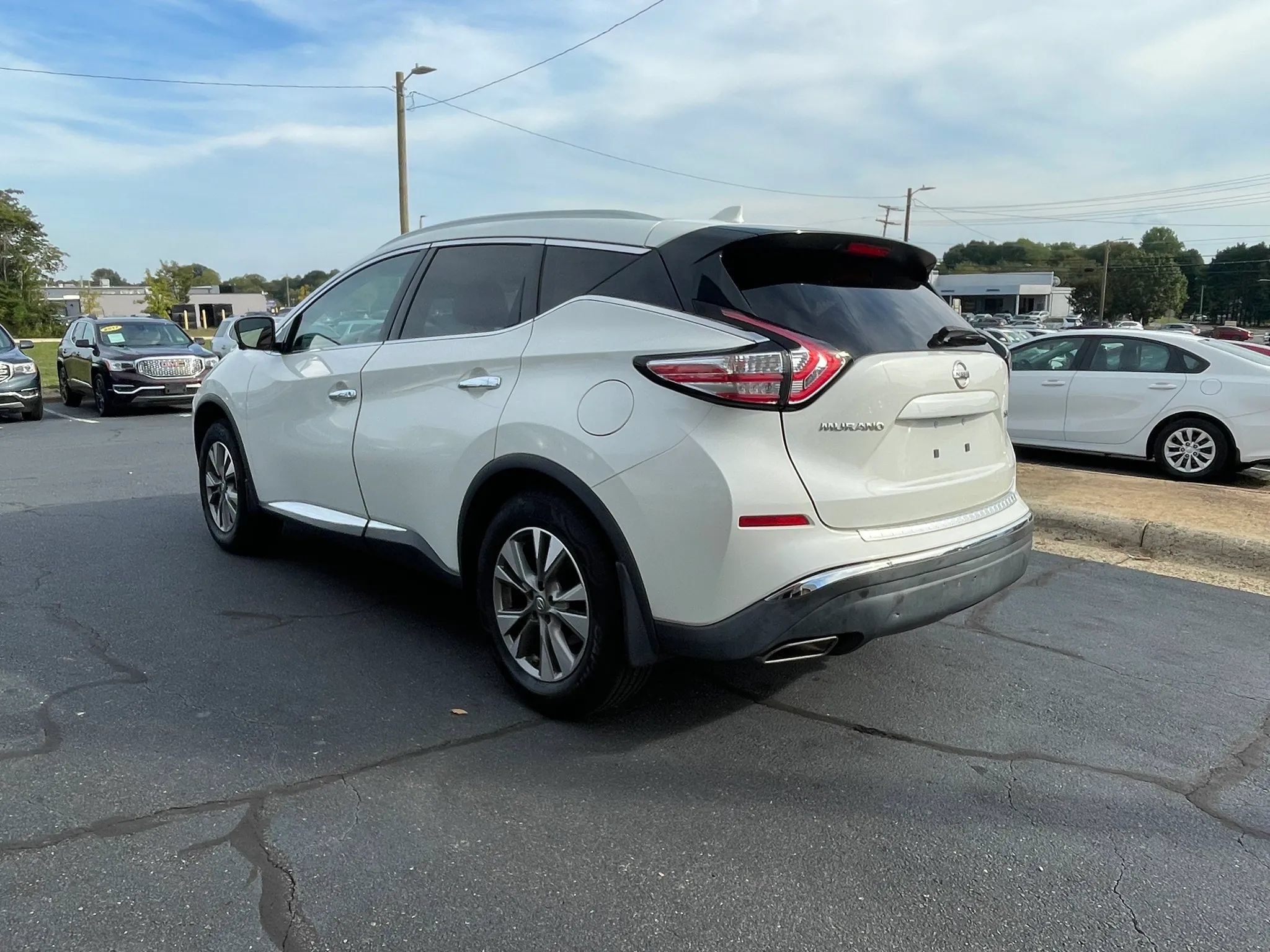 Used 2018 Nissan Murano SL w/ Moonroof Package FWD image 5