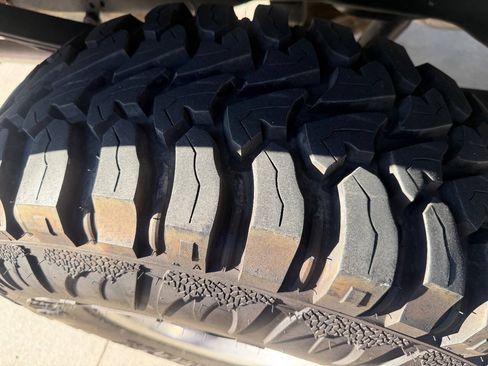 Used 1995 Ford Bronco XLT AWD/4WD image 19
