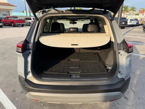 Used 2021 Nissan Rogue SL AWD/4WD image 25