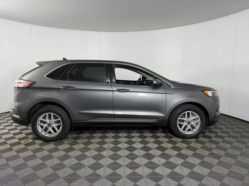 Used 2024 Ford Edge SEL AWD/4WD image 7