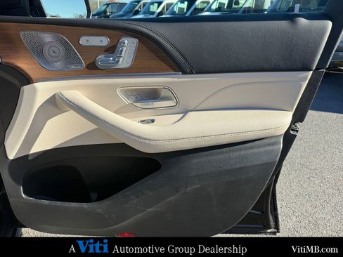 Certified 2021 Mercedes-Benz GLS 450 4MATIC image 29