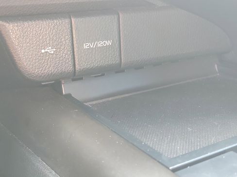 Used 2024 Toyota Camry SE w/ Convenience Package FWD image 28