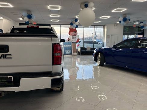 Used 2018 GMC Sierra 1500 4x4 Double Cab image 14