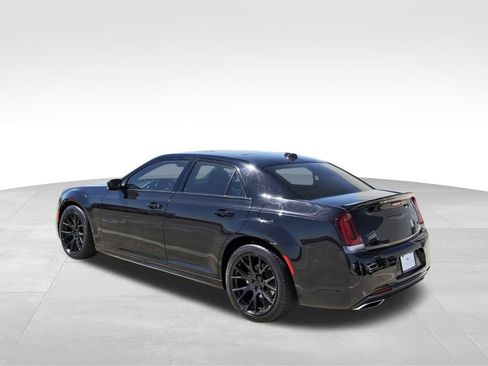 Used 2022 Chrysler 300 S image 3