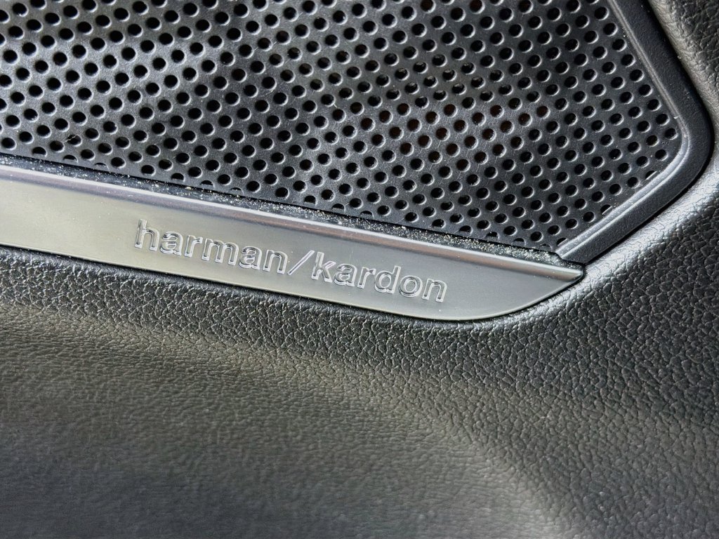 Used 2023 Hyundai Santa Fe Calligraphy AWD/4WD image 19