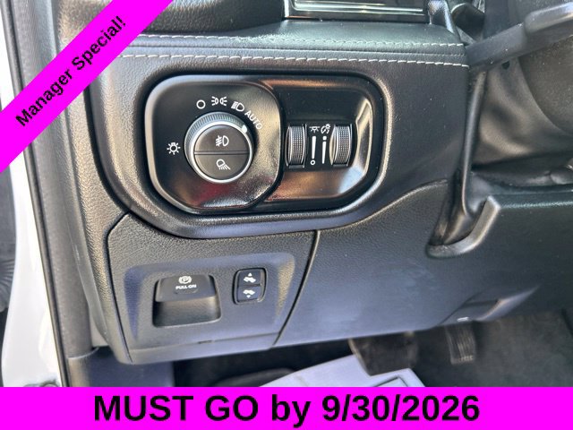 Used 2022 RAM 1500 Limited AWD/4WD image 17