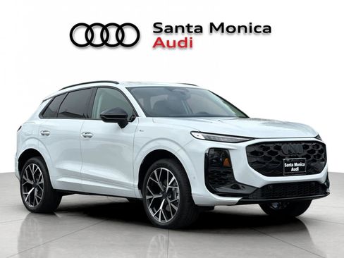 New 2026 Audi Q3 quattro 2.0T AWD/4WD image 7