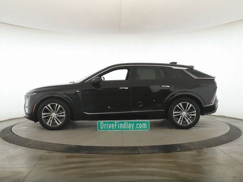 Used 2025 Cadillac Lyriq Luxury image 9