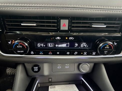 New 2026 Nissan Rogue Platinum w/ Tech Package image 14
