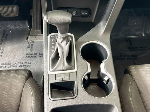 Used 2020 Kia Sportage LX FWD image 17
