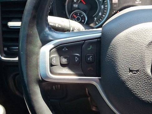 Used 2020 RAM 1500 Big Horn AWD/4WD image 25