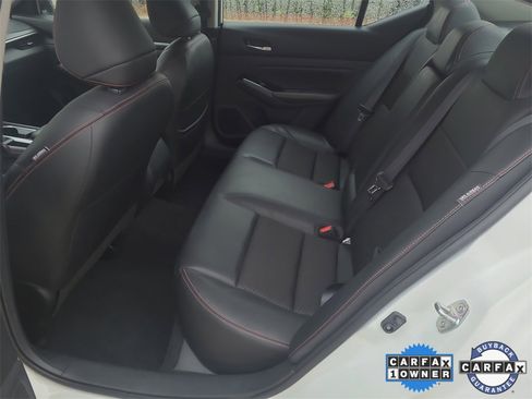 Certified 2024 Nissan Altima 2.5 SR image 8