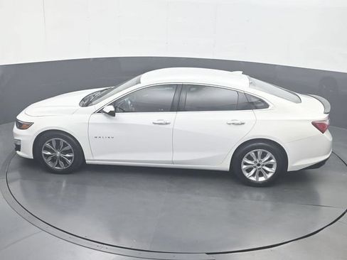 Used 2020 Chevrolet Malibu LT FWD image 22
