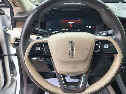Used 2020 Lincoln Corsair Reserve w/ Equipment Group 201A AWD/4WD image 24