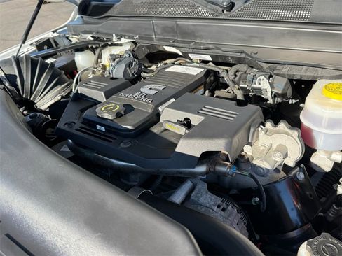 Used 2019 RAM 2500 Laramie image 25