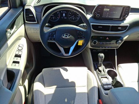 Used 2021 Hyundai Tucson SE FWD image 11