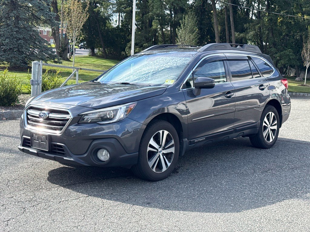 Used 2019 Subaru Outback 2.5i Limited AWD/4WD image 3