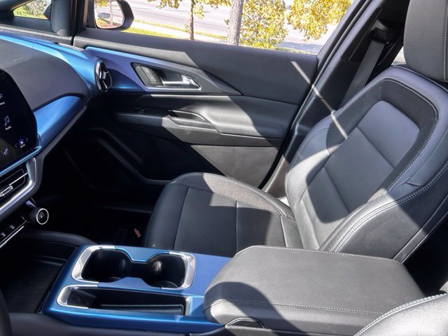 Used 2024 Chevrolet Equinox EV LT w/ LPO, Blackout Package FWD image 13