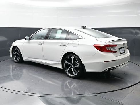 Used 2022 Honda Accord Sport image 7