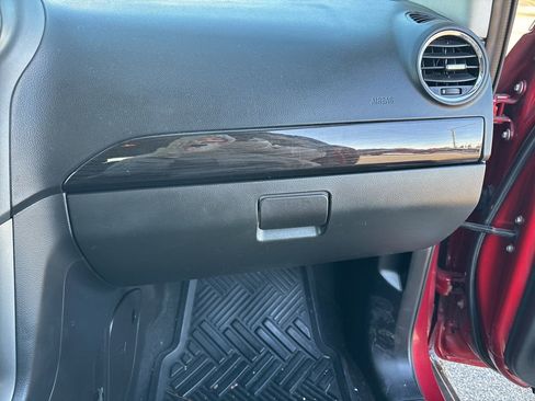 Used 2015 Chevrolet Captiva Sport LS image 17