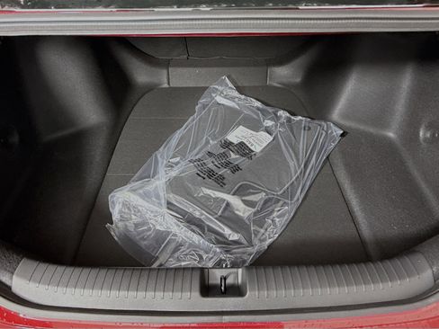 New 2025 Honda Accord SE image 32