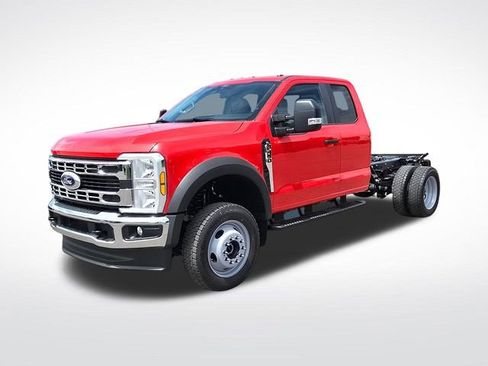 New 2025 Ford F450 XL w/ XL Chrome Package image 2