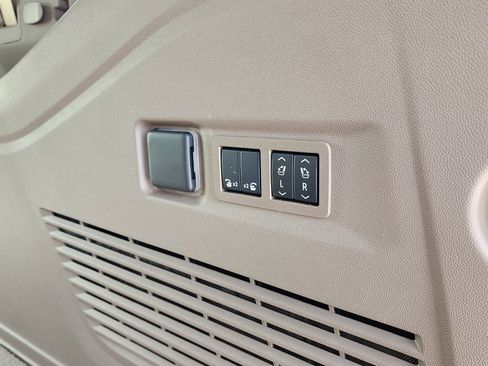 New 2026 GMC Yukon XL Denali w/ Sun & Power Step Package image 55