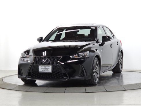 Used 2018 Lexus IS 300 F Sport w/ F Sport Package image 3