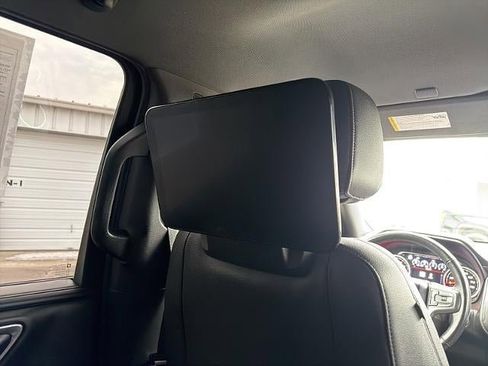 Used 2021 Chevrolet Suburban Z71 w/ Z71 Off-Road Package image 21