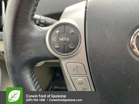 Used 2012 Toyota Prius Two image 22