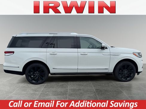 New 2024 Lincoln Navigator L Reserve image 6