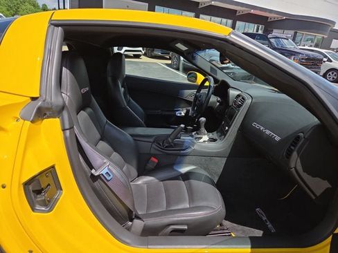 Used 2009 Chevrolet Corvette Z06 w/ Preferred Equipment Group RWD image 15