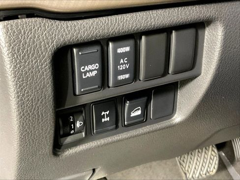 Certified 2024 Nissan Titan PRO-4X w/ Pro-4x Utility Package AWD/4WD image 40