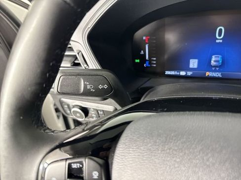 Used 2023 Ford Escape SE FWD image 17