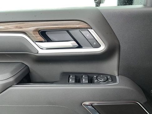 New 2026 Chevrolet Silverado 2500 LT image 24