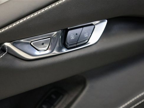 New 2026 Chevrolet Corvette Stingray Premium Cpe w/ Z51 Performance Package image 13