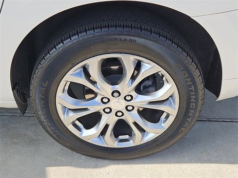 Used 2020 Buick Enclave Avenir w/ Avenir Technology Package image 14