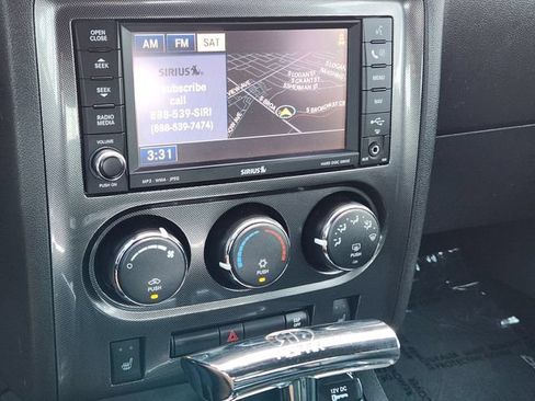 Used 2009 Dodge Challenger R/T RWD image 15